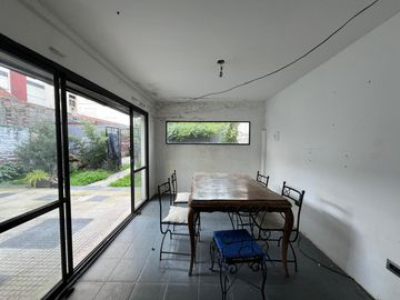 Amplia propiedad a la venta ideal inversor en Wilde