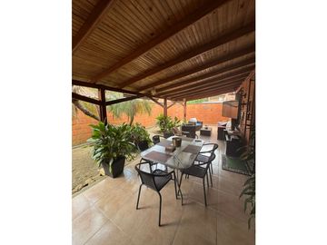 Se vende casa en Hacienda el castillo