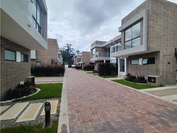 VENDO CASA CAMPESTRE 152 M2 MERLOT CHA | 025