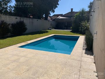 Casa 4 ambientes VENTA Banfield