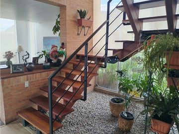 VENDO CASA CAMPESTRE 254 M2 LA ESPERANZA E1 | 023 |