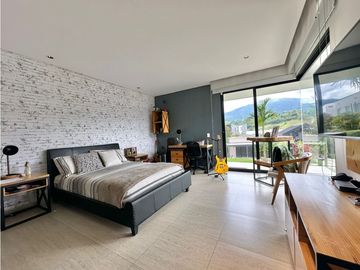 Casa campestre amoblada en venta sector Avenida Centenario