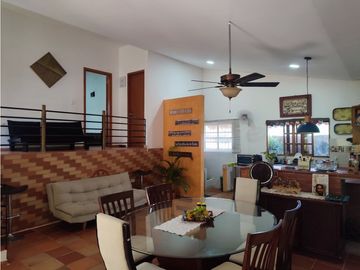 SE VENDE O PERMUTA CABAÑA EN EL SECTOR DE BONDA, VIA MASINGA
