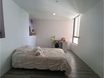 Apartamento en la Loma de las Brujas piso alto