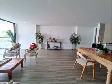 Apartamento en la Loma de las Brujas piso alto