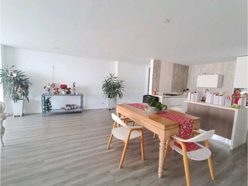 Apartamento en la Loma de las Brujas piso alto