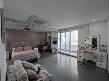 SE VENDE AMPLIA CASA EN VILLA CAMPESTRE
