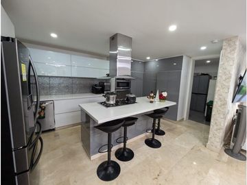 SE VENDE AMPLIA CASA EN VILLA CAMPESTRE