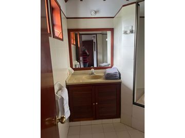 OPORTUNIDAD VENDO CASA CAMPESTRE EN CONDOMINIO LAGO CALIMA