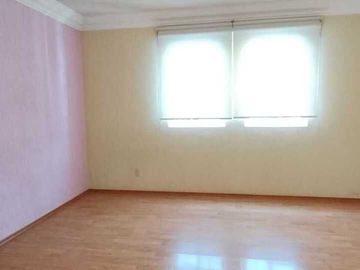 Casa en Venta, Lomas de la Hacienda, 3 Recámaras
