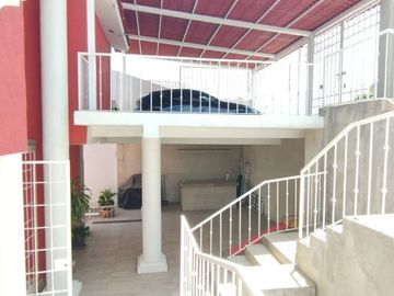 Casa en Venta, Lomas de la Hacienda, 3 Recámaras