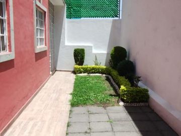 Casa en Venta, Lomas de la Hacienda, 3 Recámaras