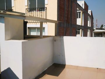 Venta de casa en condominio en San Pedro de Los Pinos