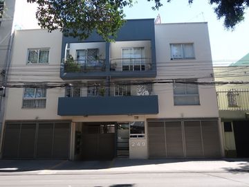 Venta de casa en condominio en San Pedro de Los Pinos