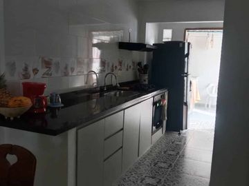 Casa completamente remodelada lugar tranquilo para inversión