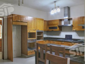 Residencia  en Venta en Villas de  San Miguel Saltillo