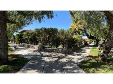 VENDE CASA EN DALVIAN barrio privado
