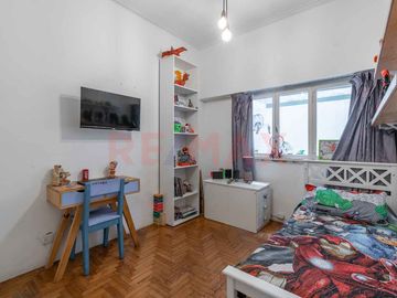 Venta depto PH 4 amb 2 Patios 2 baños P. Chacabuco