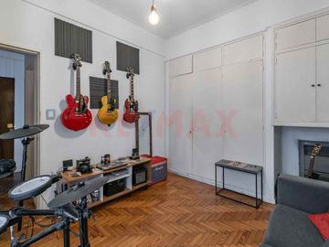 Venta depto PH 4 amb 2 Patios 2 baños P. Chacabuco