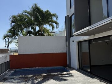 Casa en Fraccionamiento en Tequesquitengo Jojutla - ITI-2056-Fr