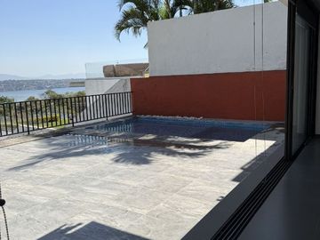 Casa en Fraccionamiento en Tequesquitengo Jojutla - ITI-2056-Fr