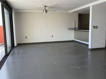 Casa en Fraccionamiento en Tequesquitengo Jojutla - ITI-2056-Fr
