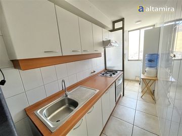 Departamento en Venta en Edificio Báltico piso 21 (Cond. Tres Mares)