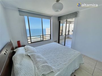 Departamento en Venta en Edificio Báltico piso 21 (Cond. Tres Mares)