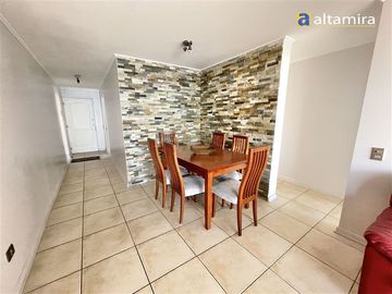 Departamento en Venta en Edificio Báltico piso 21 (Cond. Tres Mares)
