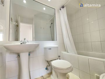 Departamento en Venta en Edificio Báltico piso 21 (Cond. Tres Mares)