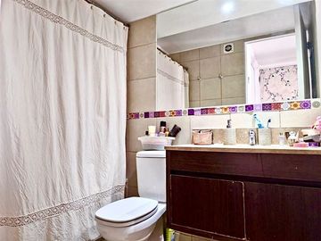 Departamento en Venta en Metro Chile España J80