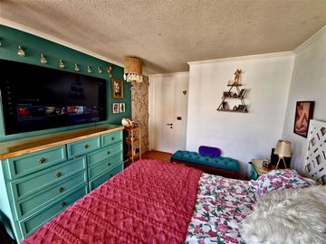 Departamento en Venta en Metro Chile España J80