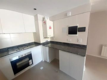 HERMOSO DEPARTAMENTO DE 3 AMBIENTES EN VENTA A ESTRENAR