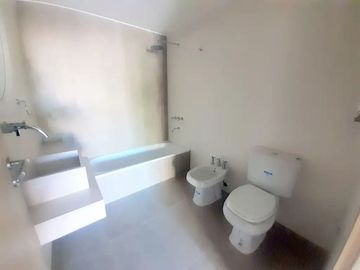HERMOSO DEPARTAMENTO DE 3 AMBIENTES EN VENTA A ESTRENAR