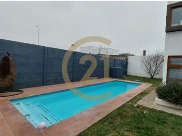 Vende casa sector Residencial de Peñuelas