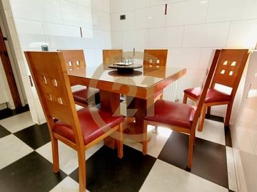 CASA CONDOMINIO, 4 DORM. SUITE, SERV, MARÍA MONVEL
