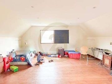 VENTA CASA EN CONDOMINIO LO BARNECHEA
