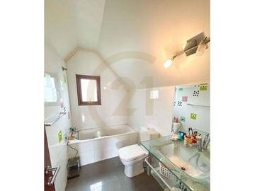 VENTA CASA EN CONDOMINIO LO BARNECHEA