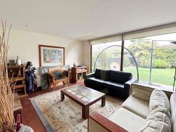 VENTA CASA EN CONDOMINIO LO BARNECHEA