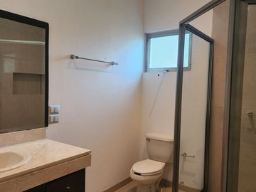 RESIDENCIA VENTA EN RESIDENCIAL DEL  NORTE, TEMOZON NORTE
