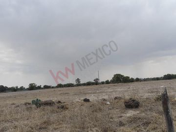 130,000m2 atrás de casas Quma, Tizayuca. Para desarrollo habitacional, industrial o comercial.