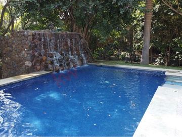 Casa en Venta En Pedregal de las Fuentes  Jiutepec, Morelos