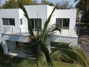 Casa en Venta En Pedregal de las Fuentes  Jiutepec, Morelos