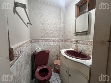 CASA RENTERA CON LOCAL COMERCIAL GUALACEO