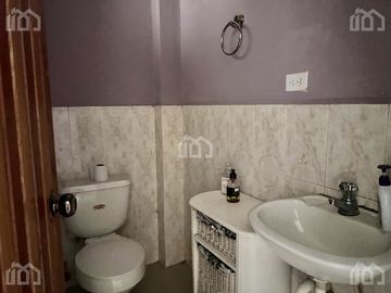 CASA RENTERA CON LOCAL COMERCIAL GUALACEO
