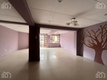 CASA RENTERA CON LOCAL COMERCIAL GUALACEO