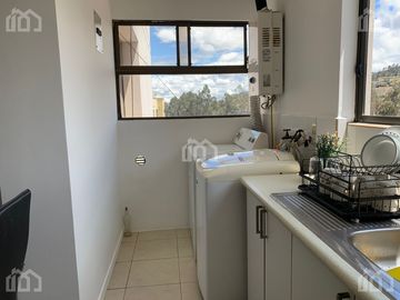 DEPARTAMENTO EN VENTA SECTOR NARANCAY