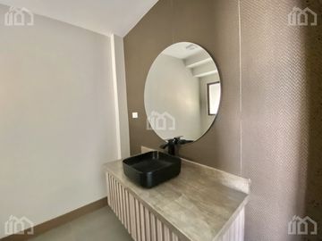 CASA EN VENTA SECTOR CUMBAYA VIA SANTA INES