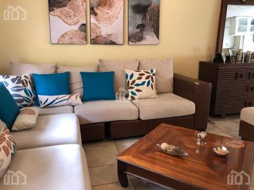 CASA DE VENTA AL NORTE DE QUITO ELOY ALFARO CARCELEN