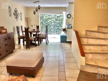 CASA DE VENTA AL NORTE DE QUITO ELOY ALFARO CARCELEN